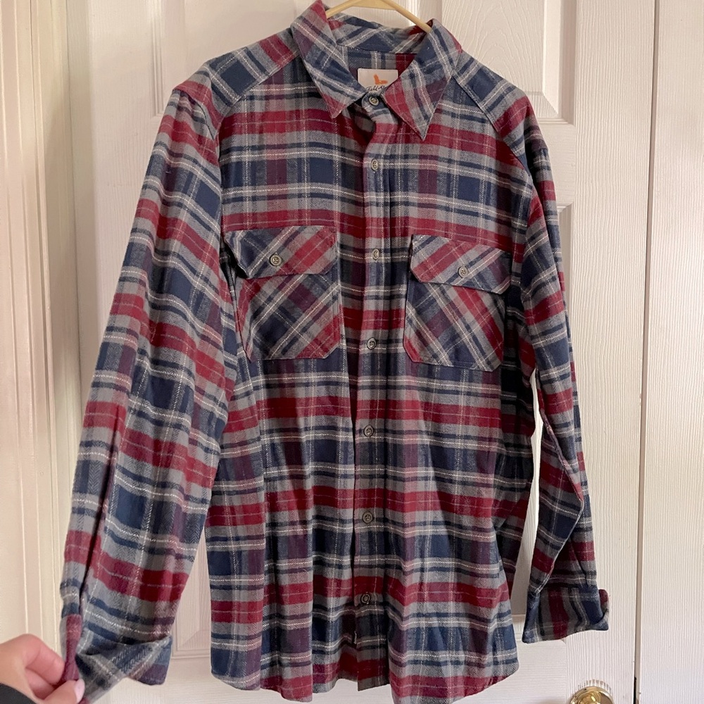 Never been worn men’s flannel